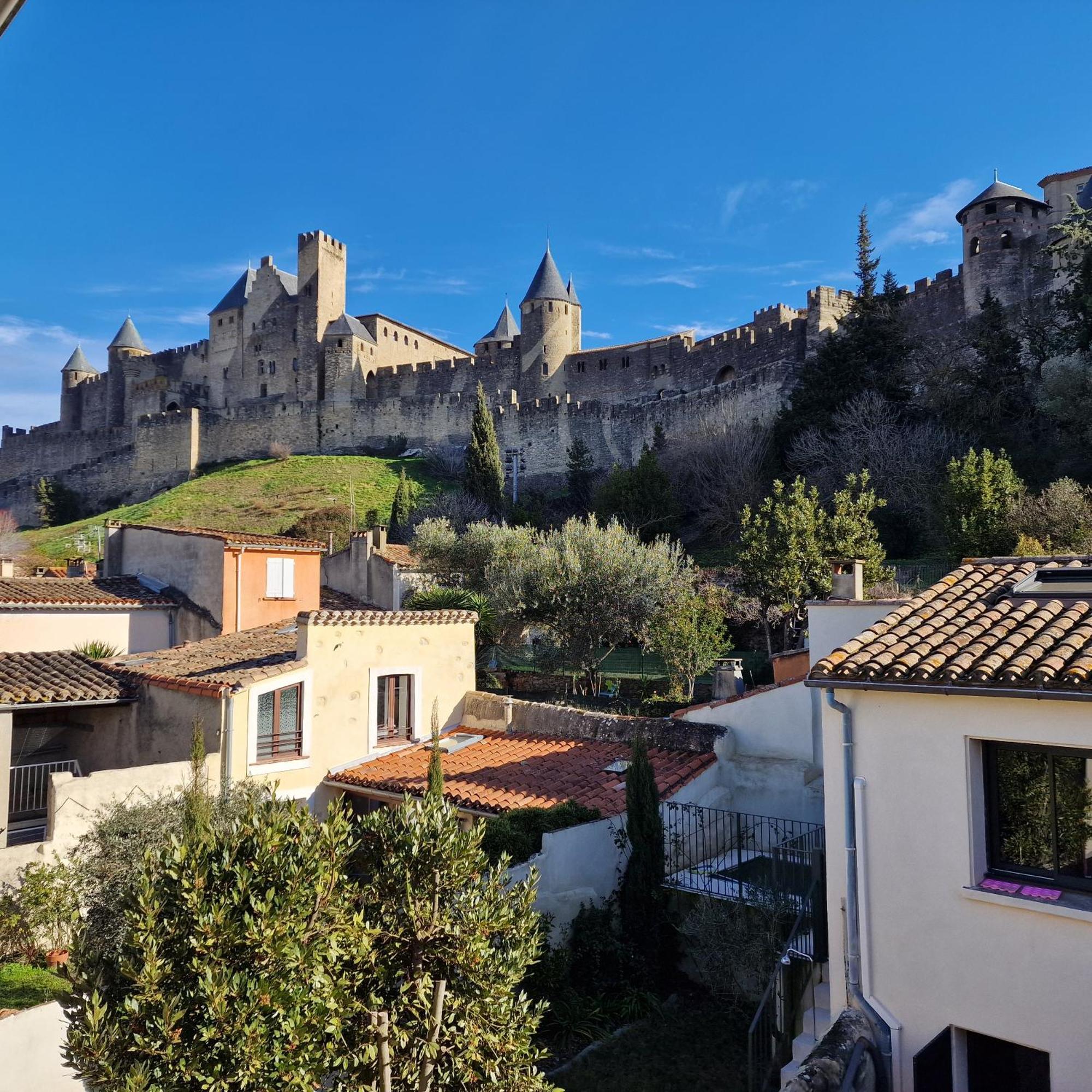 דירות קרקסון Montez Au Creneau, Face A La Cite Vue Sublime מראה חיצוני תמונה